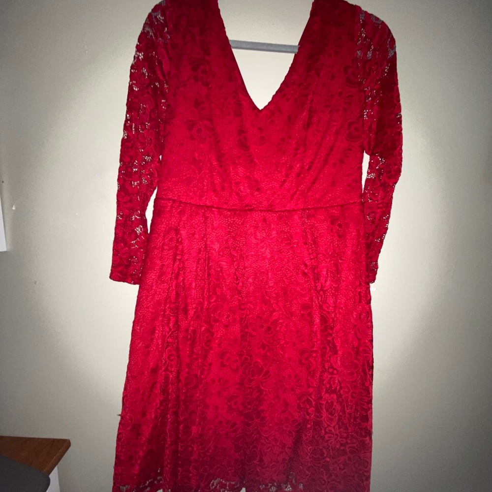 NWT Torrid V-neck Red Lace Dress